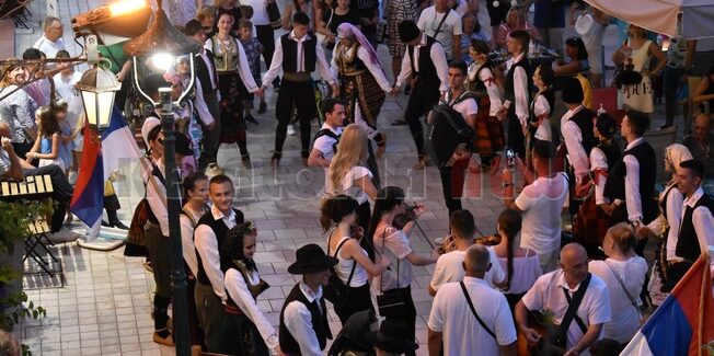 Μουσικο Χορευτικό Abrasevic (video)