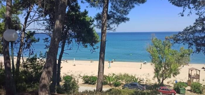 Η εντυπωσιακή Σκάλα Κεφαλονιάς στους “Αταίριαστους” του ΣΚΑΪ!