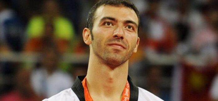 Η Ε.Α.Κ.Π. εκφράζει τα θερμά της συλλυπητήρια για την πρόωρη απώλεια του συναδέλφου Αλέξανδρου Νικολαΐδη.