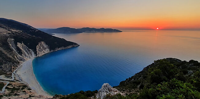 Times: Αυτά είναι τα 15 καλύτερα ελληνικά νησιά για το 2024