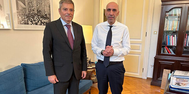 Συνάντηση Καππάτου- Μπρατάκου στο Μέγαρο Μαξίμου