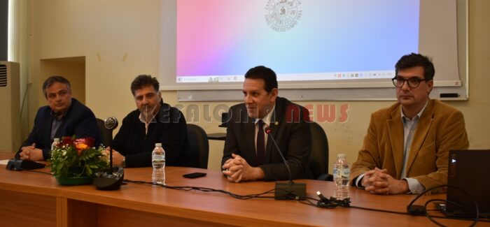 Ιόνιο Πανεπιστήμιο: «Ινστιτούτο  Μηχανικής Φυσικών Κινδύνων»,