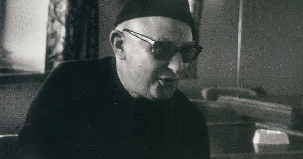 Νίκος Καββαδίας  γεννήθηκε στις 11 Ιανουαρίου 1910….