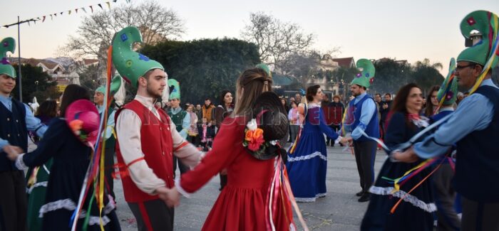 Τσικνοπέμπτη στο Αργοστόλι στην Πλατεία Βαλλιάνου