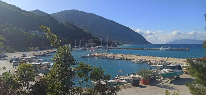 Διπλή προβολή του Πόρου Κεφαλονιάς από την Χριστίνα Σούζη!