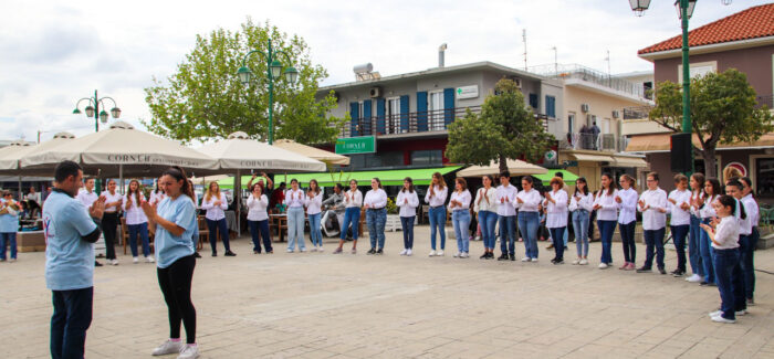 “Χορέψετε, χορέψετε” – Παραδοσιακοί χοροί στην Κεντρική Πλατεία Ληξουρίου