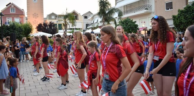 ΑΡΧΙΣΕ ΤΟ ΔΙΕΘΝΕΣ ΦΕΣΤΙΒΑΛ ΓΥΜΝΑΣΤΙΚΗΣ