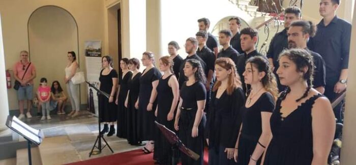 ΑΠΟΤΙΜΗΣΗ ΤΟΥ ΕΟΡΤΑΣΜΟΥ ΤΩΝ 30 ΧΡΟΝΩΝ ΤΟΥ ΤΜΗΜΑΤΟΣ ΜΟΥΣΙΚΩΝ  ΣΠΟΥΔΩΝ TOY ΙΟΝΙΟΥ ΠΑΝΕΠΙΣΤΗΜΙΟΥ