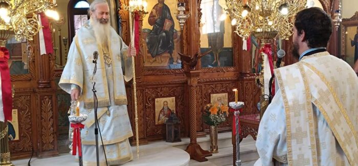 Με λαμπρότητα η Πανηγυρική Θεία Λειτουργία για τον εορτασμό του Σωτήρος στον Πόρο Κεφαλονιάς!