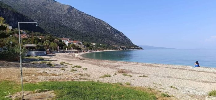 Η βραβευμένη Παραλία Αράγια του Πόρου Κεφαλονιάς στον ΣΚΑΪ!