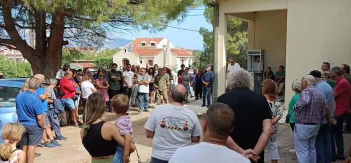 Πιάνουμε ξανά… Λιμάνι.