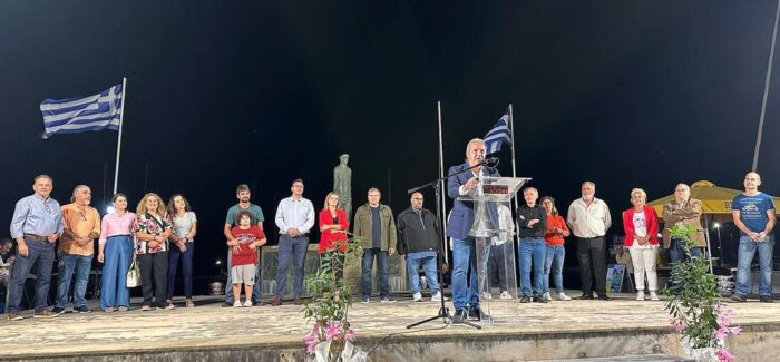 Ομιλία στη κεντρική πλατεία της Σάμης. του Παναγή Δρακουλόγκωνα. 
