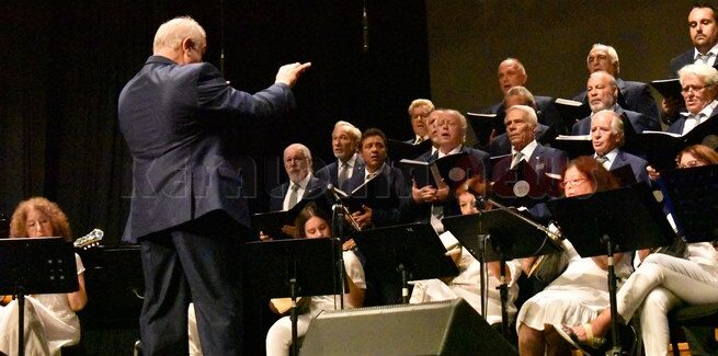 Η ΧΟΡΩΔΙΑ & ΜΑΝΤΟΛΙΝΑΤΑ ΑΡΓΟΣΤΟΛΙΟΥ ΣΤΗΝ ΑΘΗΝΑ