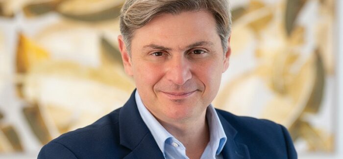 Ο Νίκος Φαραντούρης υποψήφιος Ευρωβουλευτής…..