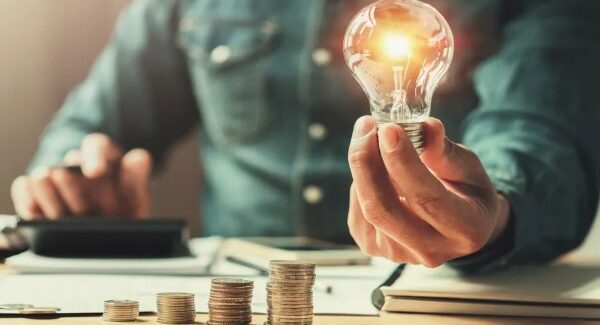 Ο εφιάλτης στον δρόμο με τα τιμολόγια ρεύματος