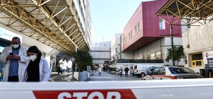 Διάταξη «ανατροπή» στο ΕΣΥ: «Ελευθέρας» στους γιατρούς του  δημοσίου να εργάζονται όποτε θέλουν στον ιδιωτικό τομέα