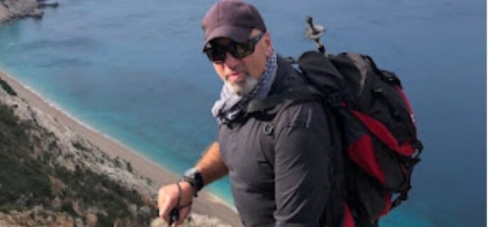 Και ο γνωστός Κεφαλονίτης ορειβάτης Ερωτόκριτος Καραβιώτης  έφυγε Ξαφνικά από ανακοπή καρδιάς