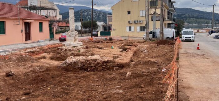 Ανάπλαση πλατείας Αγίου Ιωάννη στο Αργοστόλι και αρχαιολογική αποκάλυψη των οικοδομικών λειψάνων προσεισμικου ναού