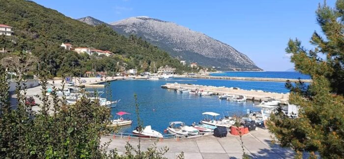 Το πανέμορφο Λιμάνι του Πόρου Κεφαλονιάς στον ΣΚΑΪ από την Χριστίνα Σούζη!