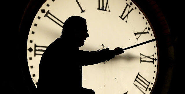 Αλλαγή ώρας 2025: Ποια Κυριακή γυρίζουμε στη θερινή ώρα;