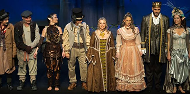 «Όνειρο καλοκαιρινής νύχτας»  Μια εξαιρετική παράσταση με πολλές αναγνώσεις