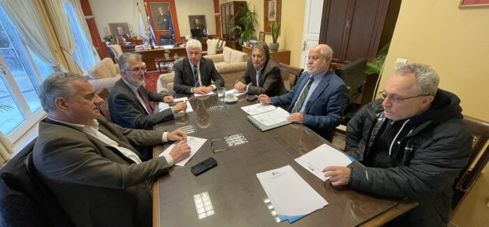 Σύσκεψη με την συμμετοχή του Περιφερειάρχη, των Βουλευτών και των Δημάρχων της Κέρκυρας.