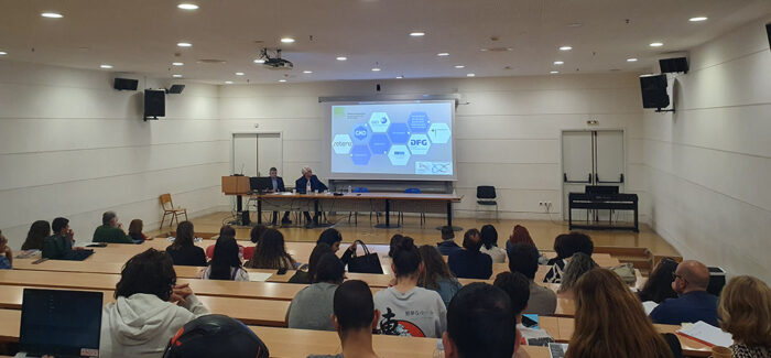 ΕΠΙΣΤΗΜΟΝΙΚΗ ΗΜΕΡΙΔΑ «ΨΗΦΙΑΚΕΣ ΑΝΘΡΩΠΙΣΤΙΚΕΣ ΕΠΙΣΤΗΜΕΣ: ΔΙΕΠΙΣΤΗΜΟΝΙΚΕΣ ΘΕΩΡΗΣΕΙΣ»