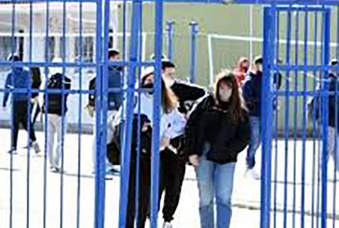 Σχολεία: Πότε λήγουν φέτος τα μαθήματα σε Γυμνάσια και Λύκεια