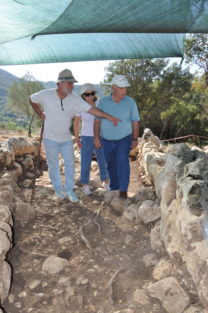 Δρ. Αντώνης Βασιλάκης