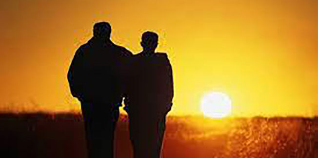 Σήμερα είναι η γιορτή του πατέρα.