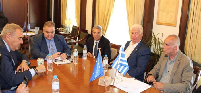 Συνάντηση με τον νέο Υφυπουργό Εσωτερικών κ. Βασίλη Σπανάκη……