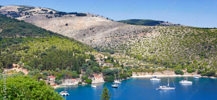 “O κακός γείτονας κάνει τον καλό νοικοκύρη”.