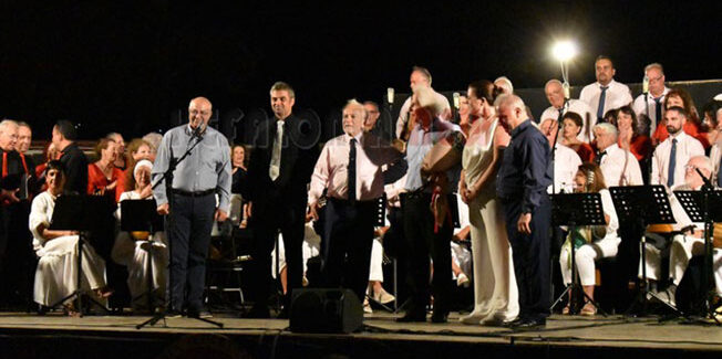 Μια εξαιρετική βραδιά αφιερωμένη στον Ηλία Ανδριόπουλο.