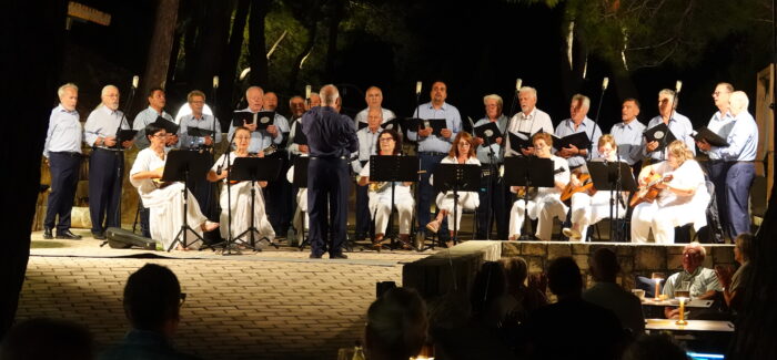 Οι ‘καντάδες’ το ξεχωριστό τραγούδι της Κεφαλονιάς ( κειμ. του Ρωσσέτου Λούζη )