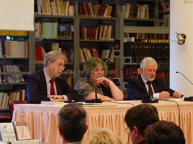 Μαρίνος Χαρμπούρης