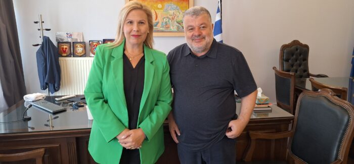 Συνάντηση Θεόφιλου Μιχαλάτου με τη Δήμαρχο Λήμνου κ. Ελεονώρα Γεώργα στο Αργοστόλι