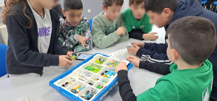 Εργαστήρια S.T.E.A.M. & Ρομποτικής στο Αργοστόλι για την γνωριμία  των παιδιών με τις έξυπνες πόλεις του μέλλοντος