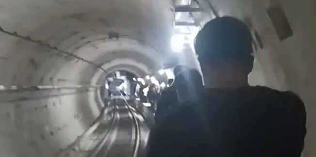 Πορευόμαστε μοιραίοι κι άβουλοι προς την επόμενη τραγωδία