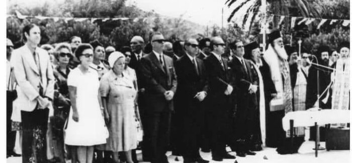 Το άγαλμα του Μεταξά