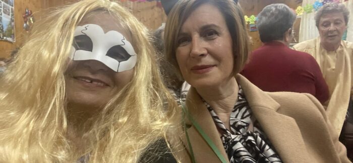 Σε αυτούς τους ρυθμούς τα μέλη, οι φίλοι και οι εργαζόμενοι  των ΚΑΠΗ και ΚΗΦΗ Κεφαλονιάς γιόρτασαν την Τσικνοπέμπτη