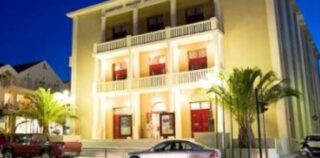Βιβλιοπαρουσίαση <<Πτυχές Κεφαλληνιακής Ιστορίας, Ιεροί Τόποι, Ιερά Πρόσωπα >> εις το Δημ. Θέατρον ” Ο ΚΕΦΑΛΟΣ”