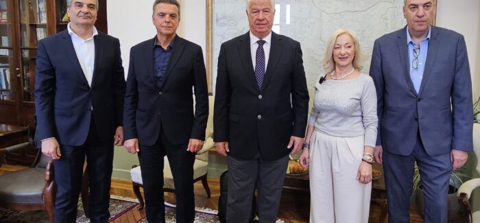 Συνάντηση Περιφερειάρχη Ιονίων Νήσων, Γιάννη Τρεπεκλή,  με τους  Προέδρους των Επιμελητηρίων