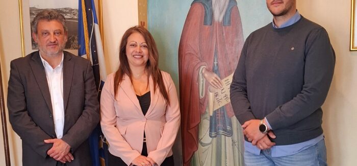 Εθιμοτυπική επίσκεψη της Επάρχου Ιθάκης στην Αδελφότητα  Κεφαλλήνων και Ιθακησίων Πειραιά