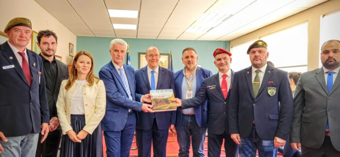 Εθιμοτυπική επίσκεψη Σέρβων Βετεράνων Πολέμου στην Περιφέρεια  Ιονίων Νήσων ………