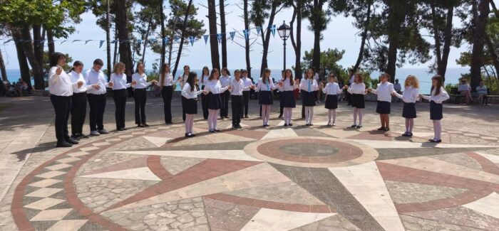 Με λαμπρότητα γιορτάστηκε η Ένωση των Επτανήσων στην Σκάλα!