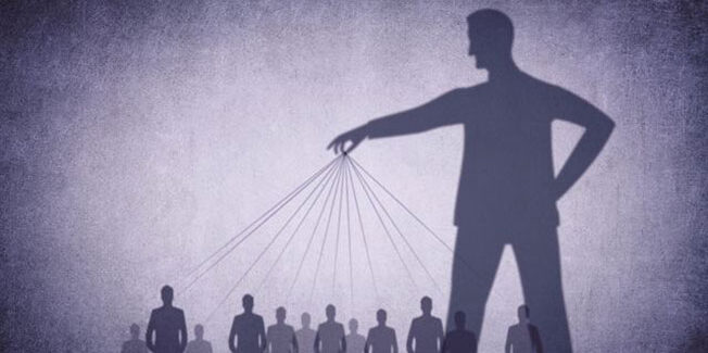 Δεκάωρα, απλήρωτες υπερωρίες, μισθοί του 2011 κι ωράριο όποτε και όπως θέλει ο εργοδότης