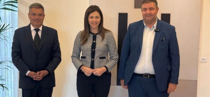 Π. Καππάτος: Συνάντηση με την Υπουργό Παιδείας για την Ιακωβάτειο, το νέο Λύκειο Ληξουρίου και συνολικά θέματα Εκπαίδευσης στα νησιά μας