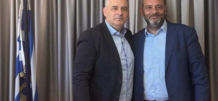Επίσκεψη του Υφυπουργού Πολιτισμού στον Γραμματέα της Αποκεντρωμένης Διοίκησης Π.Δ.Ε. & Ιονίου