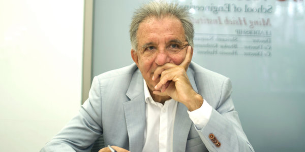 Διεθνής διάκριση για τον Καθηγητή και Πρόεδρο της Επιστημονικής  Επιτροπής του Ιδρύματος Αικατερίνης Λασκαρίδη Αθανάσιο Φωκά