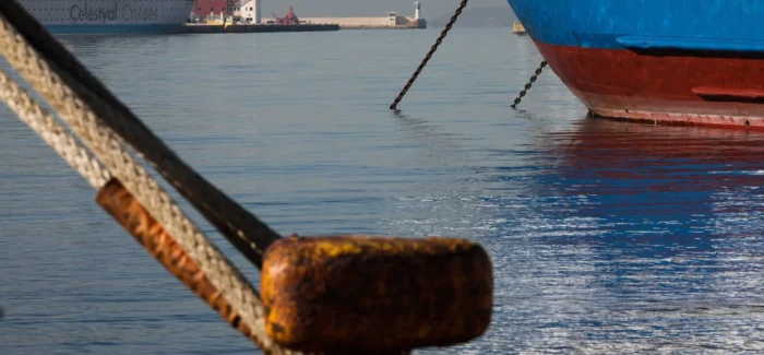 Αλληλεγγύη στους απεργούς ναυτεργάτες στα πλοία της Αδριατικής